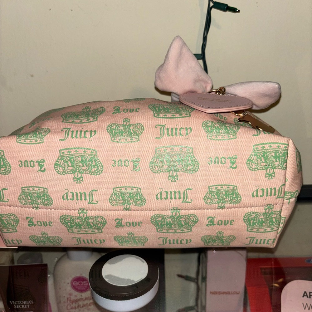 Juicy Couture Pink Shoulder Bag with Mint Crown Print - Picture 9 of 12